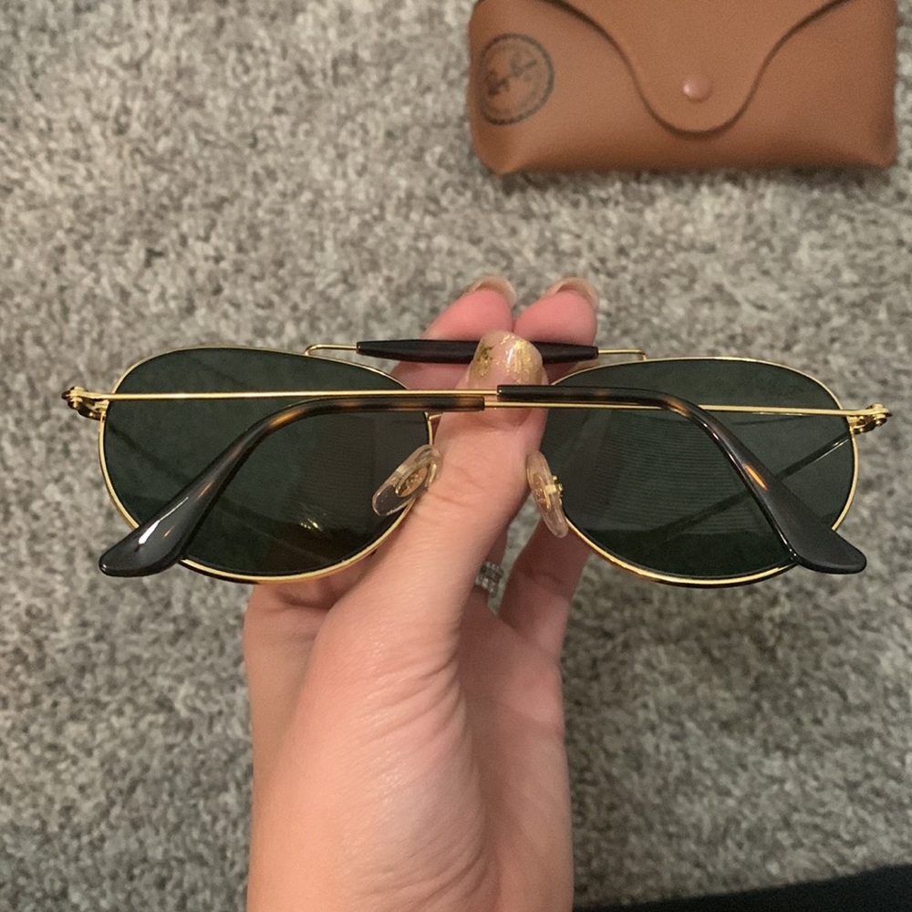 Rayban Aviators In Like-New Condition - image 5